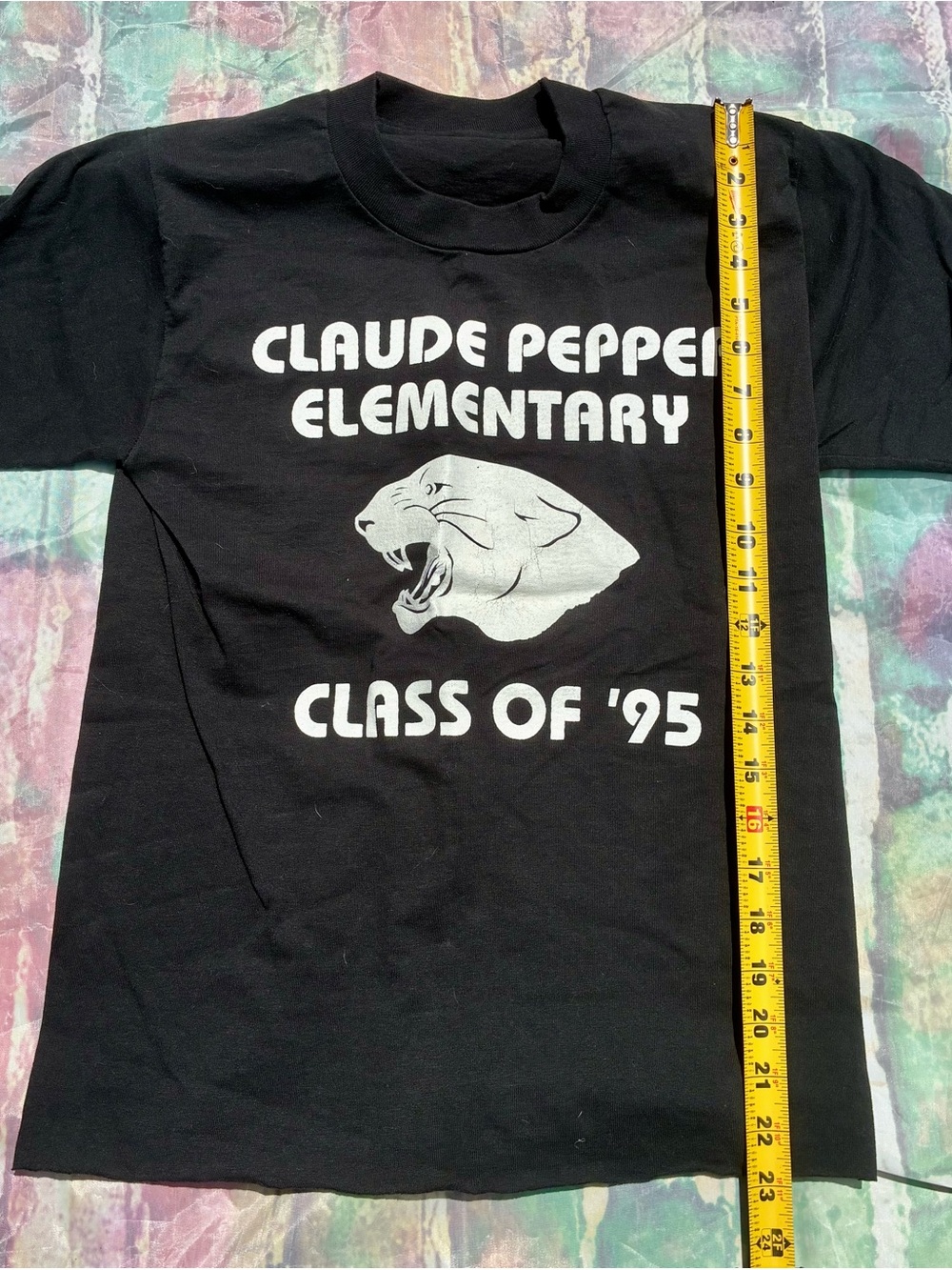Retro vintage, rare Claude Pepper Elementary Class of '95 Black Graphic Tee